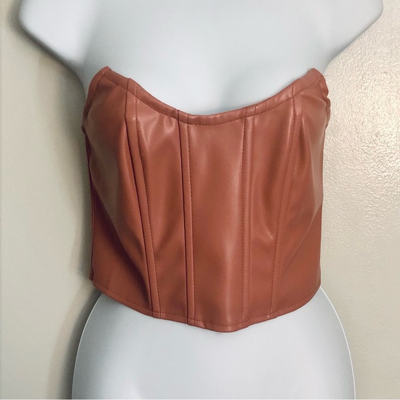 Mauve Faux Leather Cropped Bustier Top - Picture 3 of 4